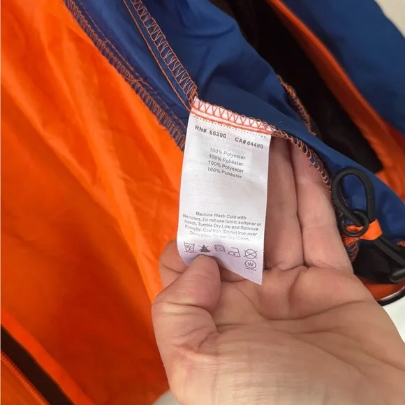 Asics NYC Marathon Jacket - Picture 8 of 8